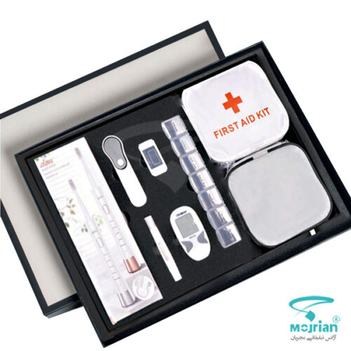 ست سلامت مدیریتی K9171 شامل فشارسنج، پالس‌اکسیمتر و ابزار سلامت در هاردباکس نفیس