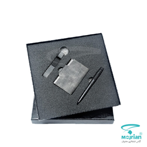 نیم ست مدیریتی O9207 در رنگ جذاب خاکستری شامل جاکارتی، جاسوئیچی و خودکار در هاردباکس شیک